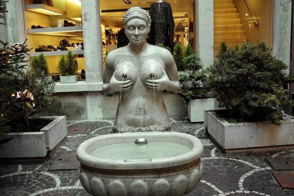 Italy, trevisio, fountain — How to Suggest New Features to TC Lottery