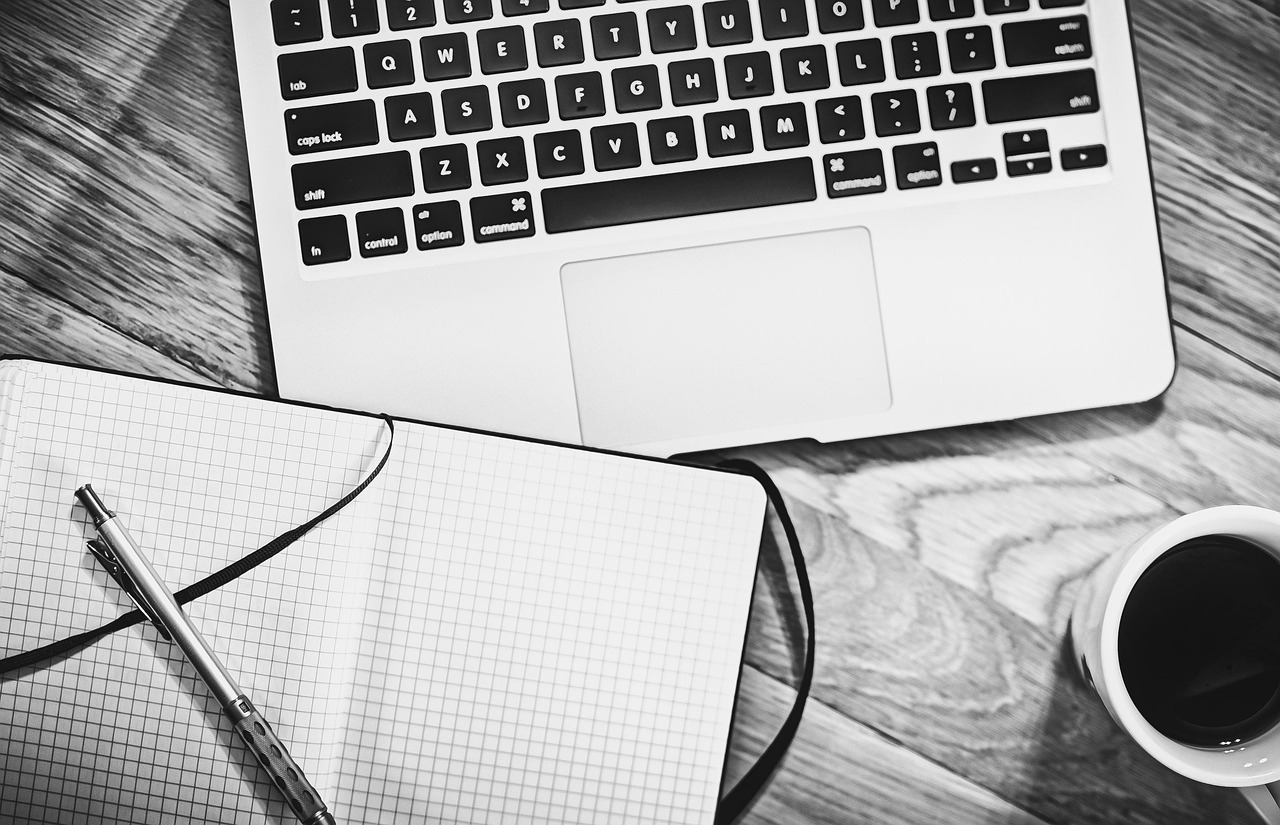 Computer, notebook, coffee — No Strain, No Games: When You Just Want Something Simple